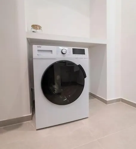 Apartamento Josef's I Premium I Schloss Schoenbrunn I 01 Viena